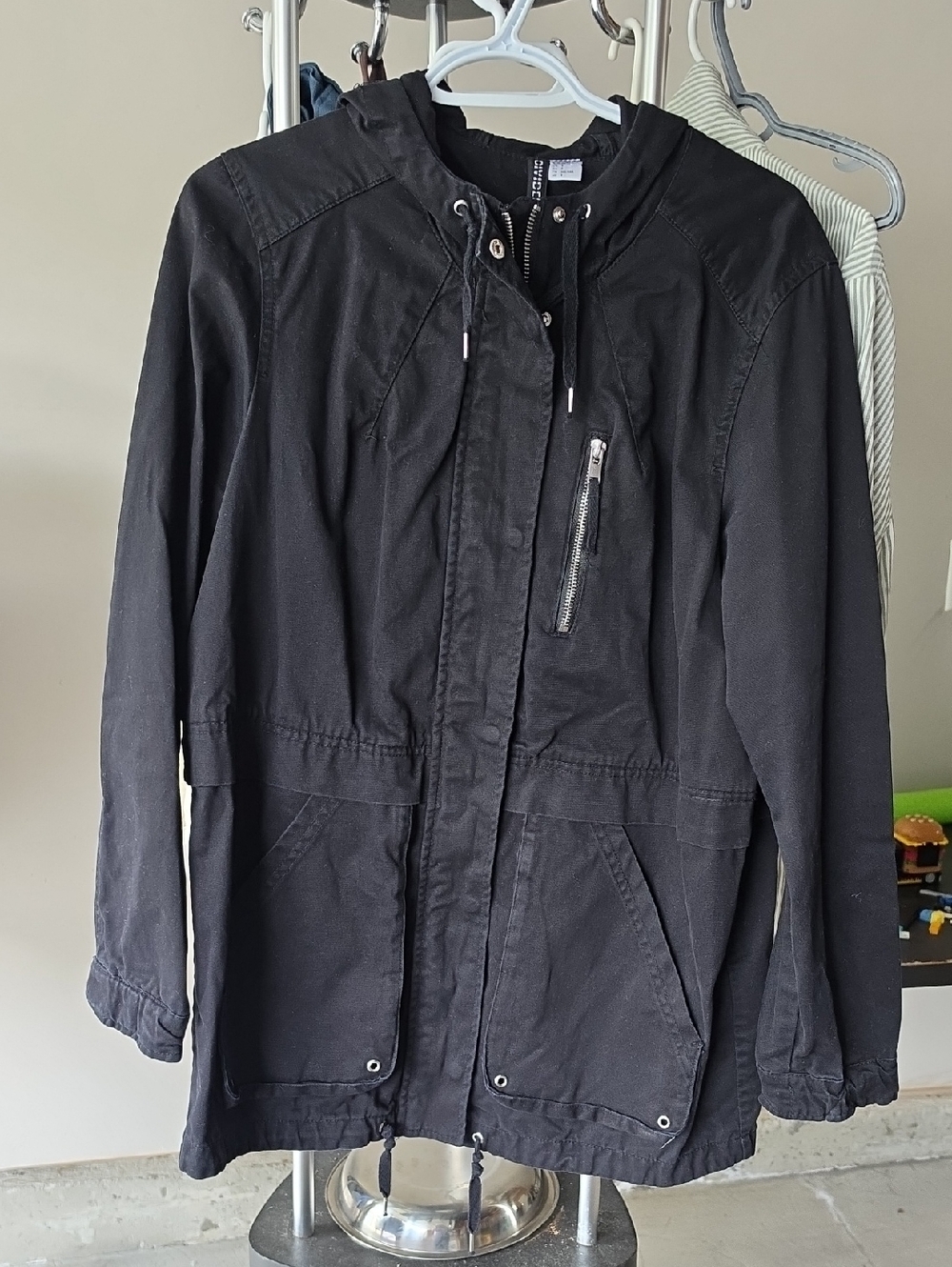 H&M Black Hooded Utility Jacket with Zip Pocket
